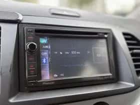 Kia Picanto (2015) thumbnail 10