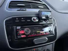 Fiat Punto (2013) thumbnail 9