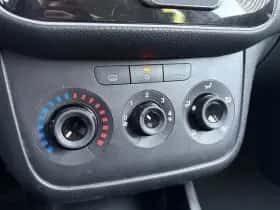 Fiat Punto (2013) thumbnail 10