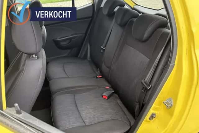 Kia Picanto (2008) thumbnail 6