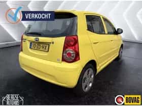 Kia Picanto (2008) thumbnail 10