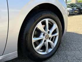 Peugeot 208 (2013) thumbnail 21