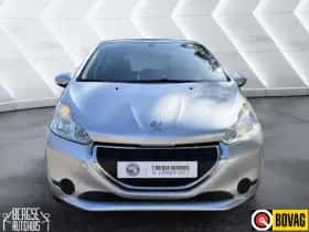 Peugeot 208 (2013) thumbnail 5