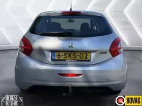 Peugeot 208 (2013) thumbnail 6