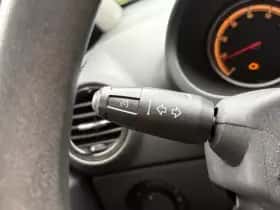 Opel Corsa (2008) thumbnail 11