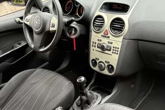 Opel Corsa (2008) thumbnail 20