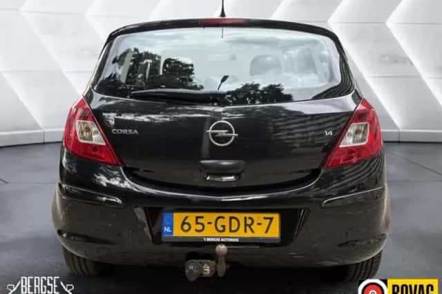 Opel Corsa (2008) thumbnail 6