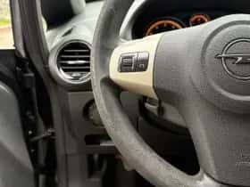 Opel Corsa (2008) thumbnail 9