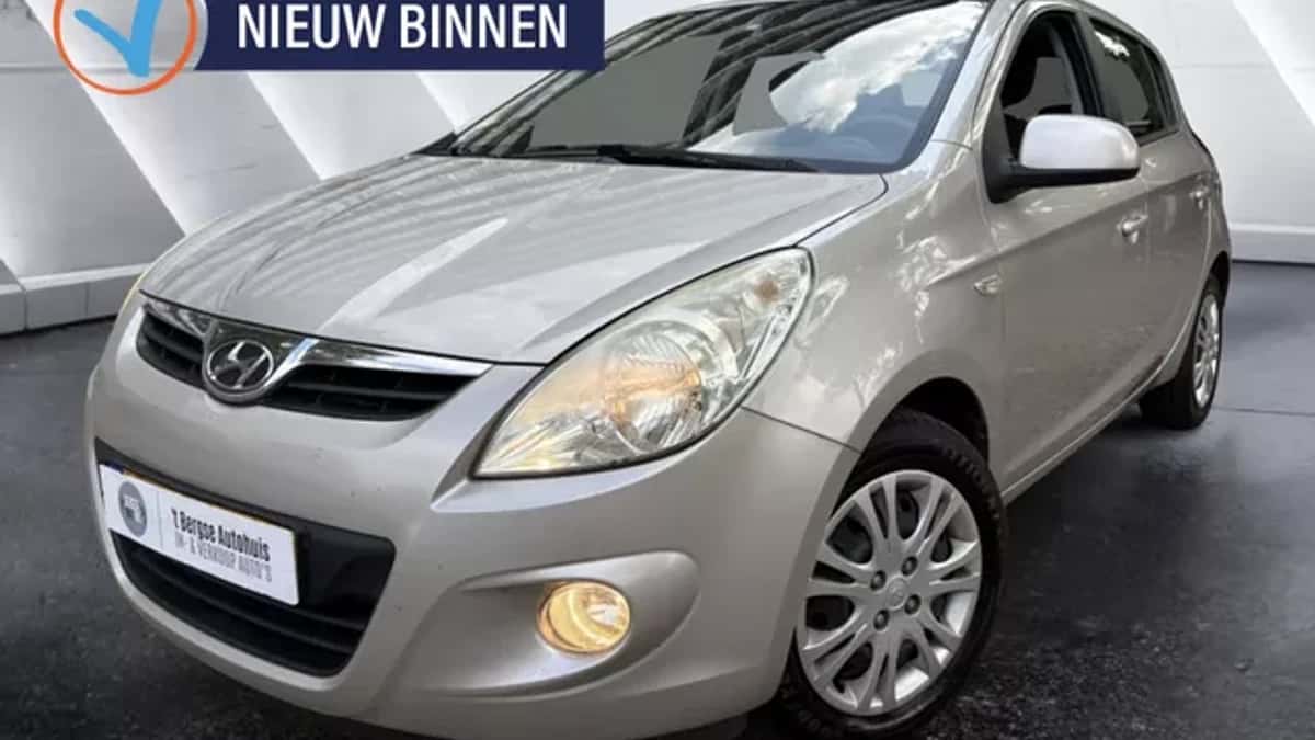 Hyundai i20 (2009) — foto 1