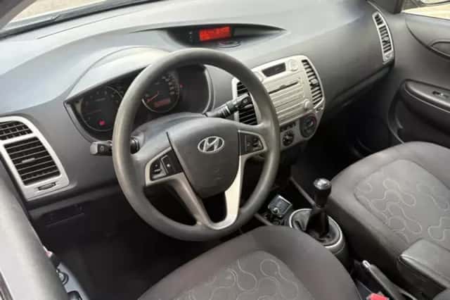 Hyundai i20 (2009) thumbnail 8
