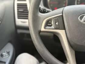 Hyundai i20 (2009) thumbnail 9