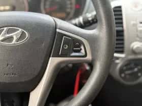 Hyundai i20 (2009) thumbnail 10