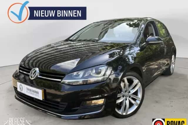 Volkswagen Golf (2013) thumbnail 1