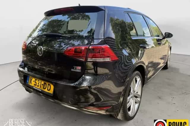 Volkswagen Golf (2013) thumbnail 3