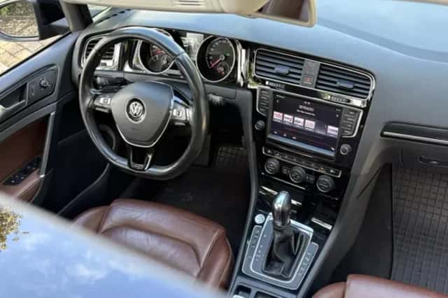 Volkswagen Golf (2013) thumbnail 22