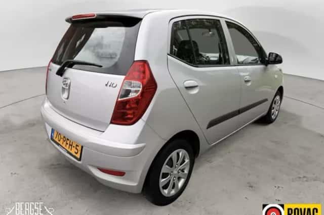 Hyundai i10 (2011) thumbnail 3