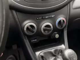 Hyundai i10 (2011) thumbnail 9