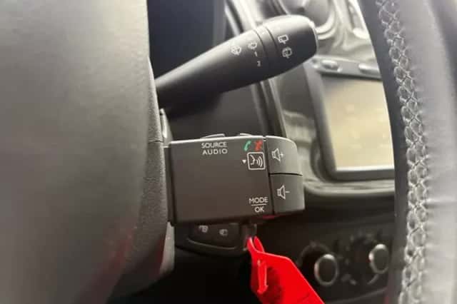 Dacia Logan (2017) thumbnail 15