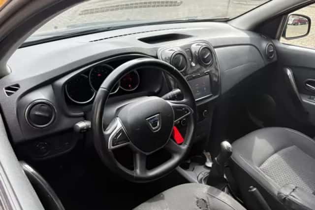 Dacia Logan (2017) thumbnail 8