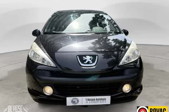 Peugeot 207 (2009) thumbnail 4