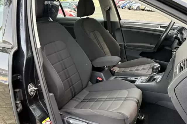 Volkswagen Golf (2013) thumbnail 18