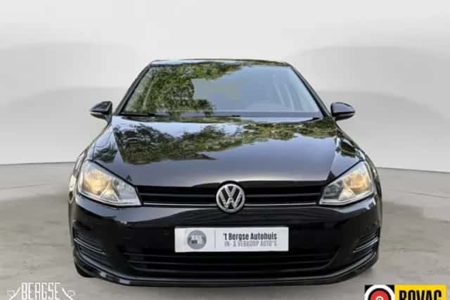 Volkswagen Golf (2013) thumbnail 5