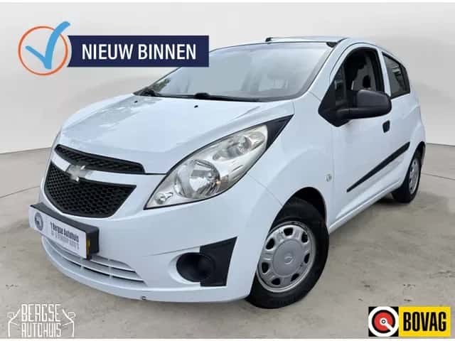 Chevrolet Spark (2011) — foto 1