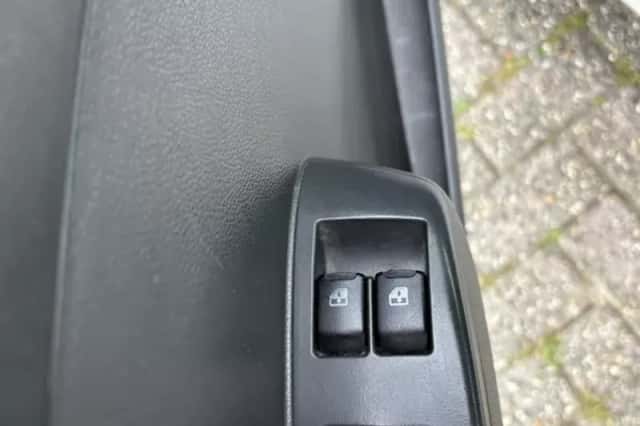 Chevrolet Spark (2011) thumbnail 13