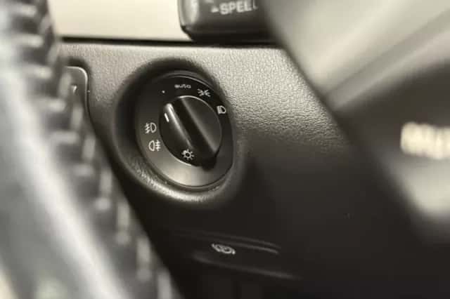 Porsche Cayenne (2008) thumbnail 16
