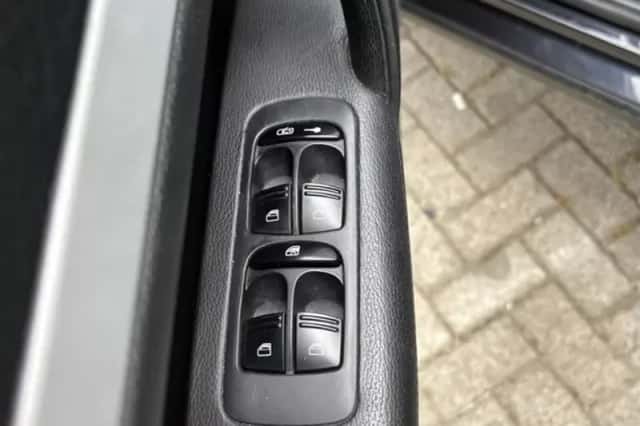 Porsche Cayenne (2008) thumbnail 17