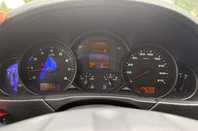 Porsche Cayenne (2008) thumbnail 23
