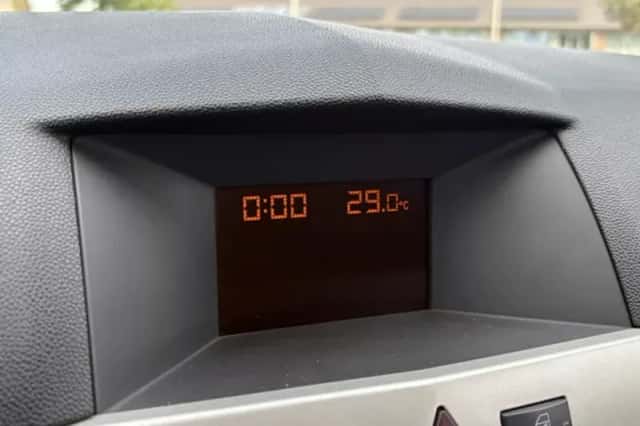 Opel Astra (2007) thumbnail 16