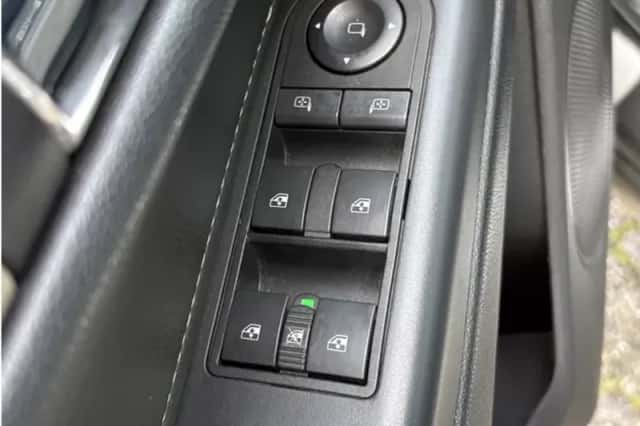 Opel Astra (2007) thumbnail 18