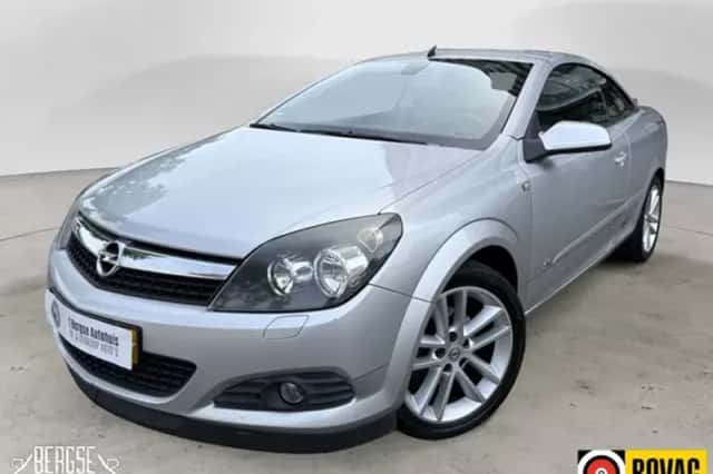 Opel Astra (2007) thumbnail 8