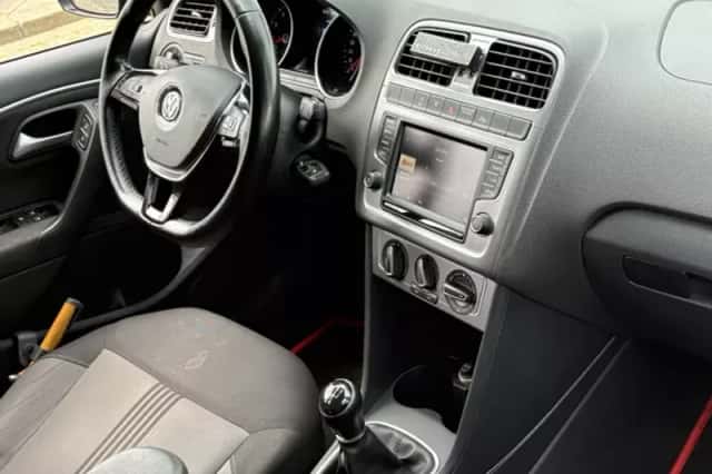 Volkswagen Polo (2016) thumbnail 13