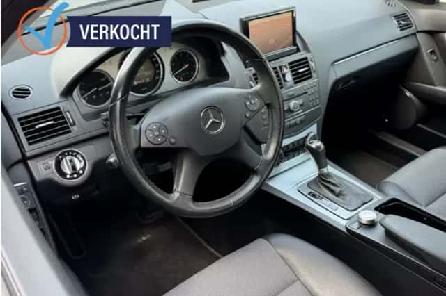 Mercedes-Benz C-Klasse (2009) thumbnail 2