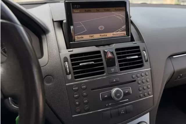 Mercedes-Benz C-Klasse (2009) thumbnail 11