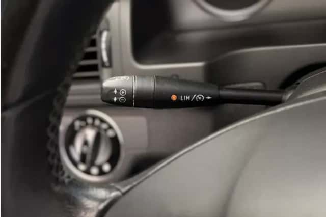 Mercedes-Benz C-Klasse (2009) thumbnail 13