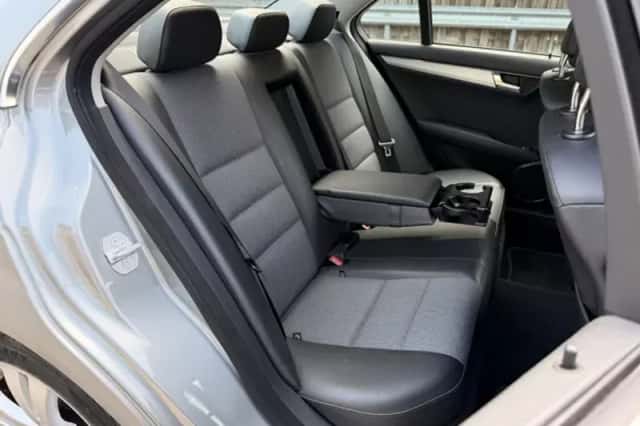 Mercedes-Benz C-Klasse (2009) thumbnail 20