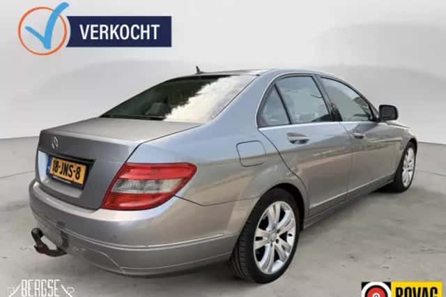 Mercedes-Benz C-Klasse (2009) thumbnail 3