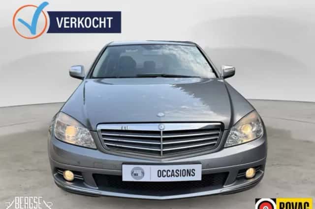 Mercedes-Benz C-Klasse (2009) thumbnail 5
