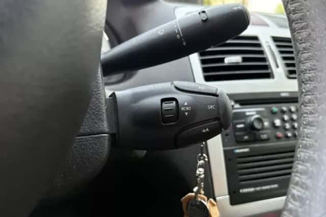 Peugeot 307 (2006) thumbnail 10
