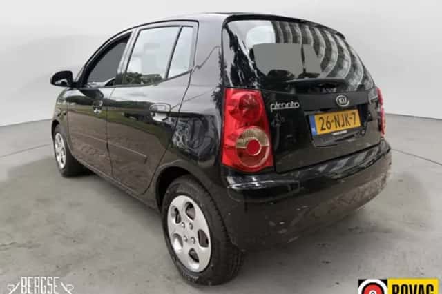 Kia Picanto (2010) thumbnail 7