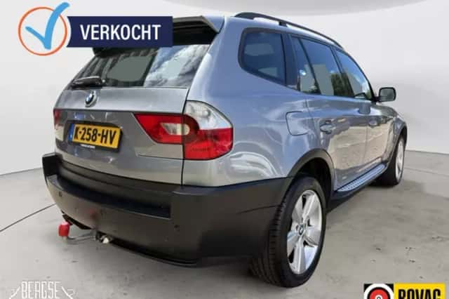 BMW X3 (2005) thumbnail 3