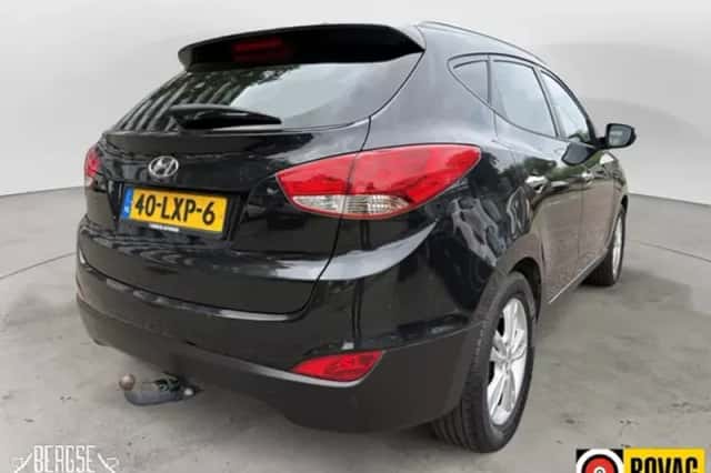 Hyundai ix35 (2010) thumbnail 3