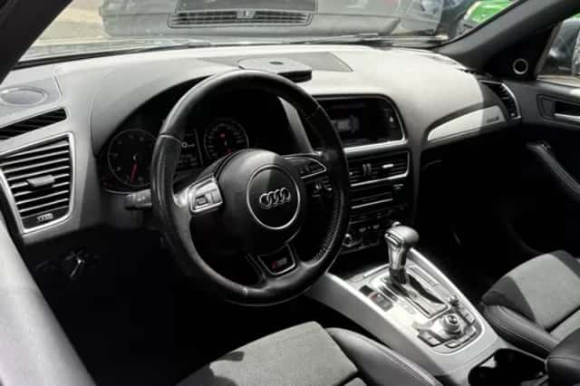 Audi Q5 (2014) thumbnail 2