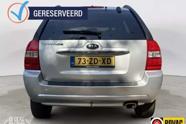 Kia Sportage (2008) thumbnail 6