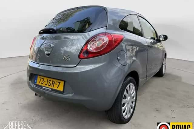 Ford Ka (2009) thumbnail 3