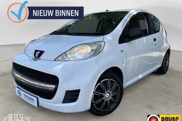 Peugeot 107 (2011) thumbnail 1