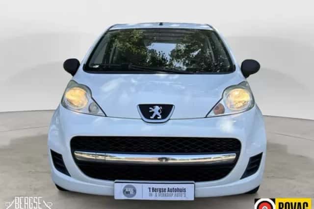 Peugeot 107 (2011) thumbnail 5